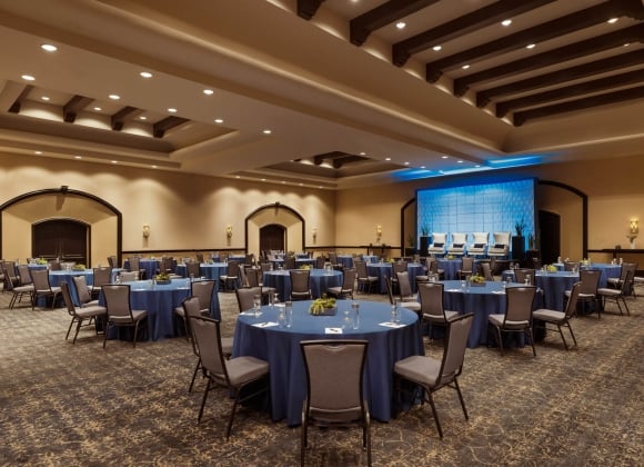 image of Grande Ballroom with rounds